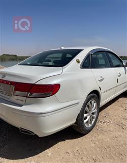 هيونداي أزيرا